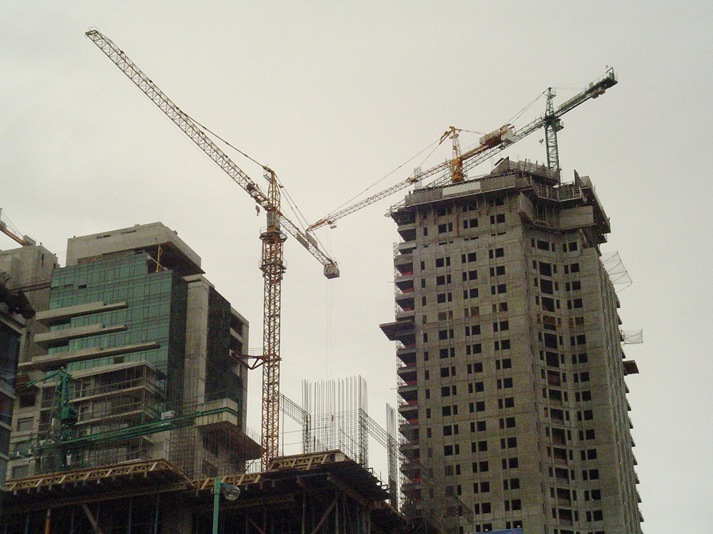 Building Tower Cranes, Building a complex